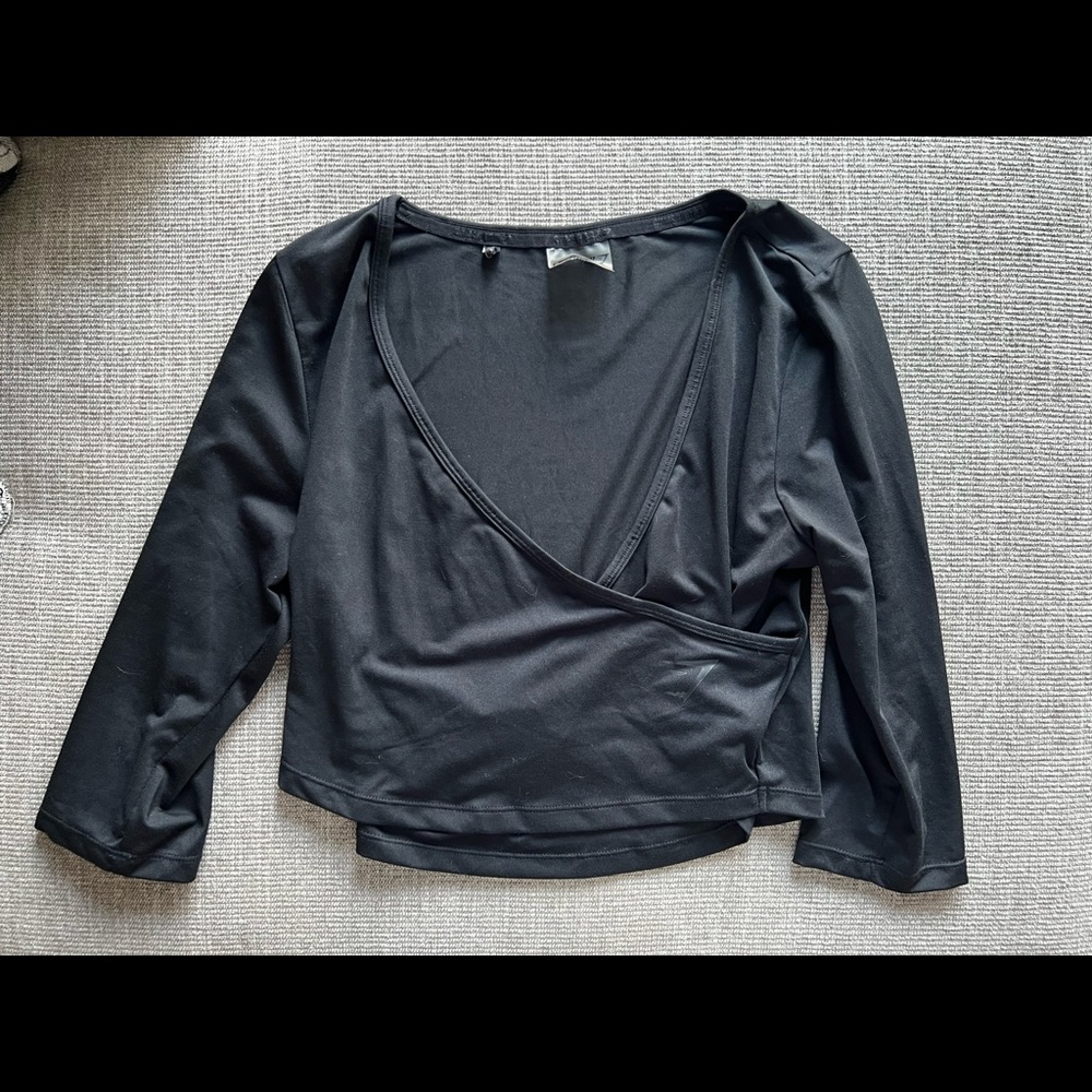 Gymshark Quarter Sleeve dry fit shirt
